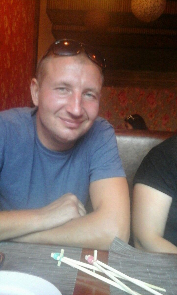  ,   Garik, 40 ,   , 