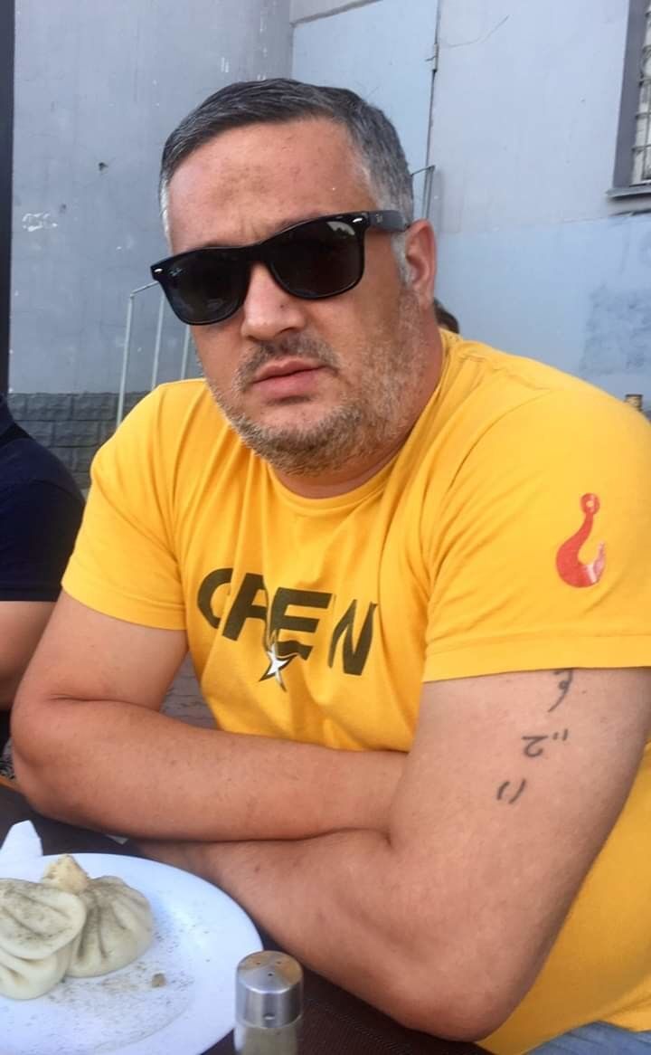  18383244  Levan, 40 ,    