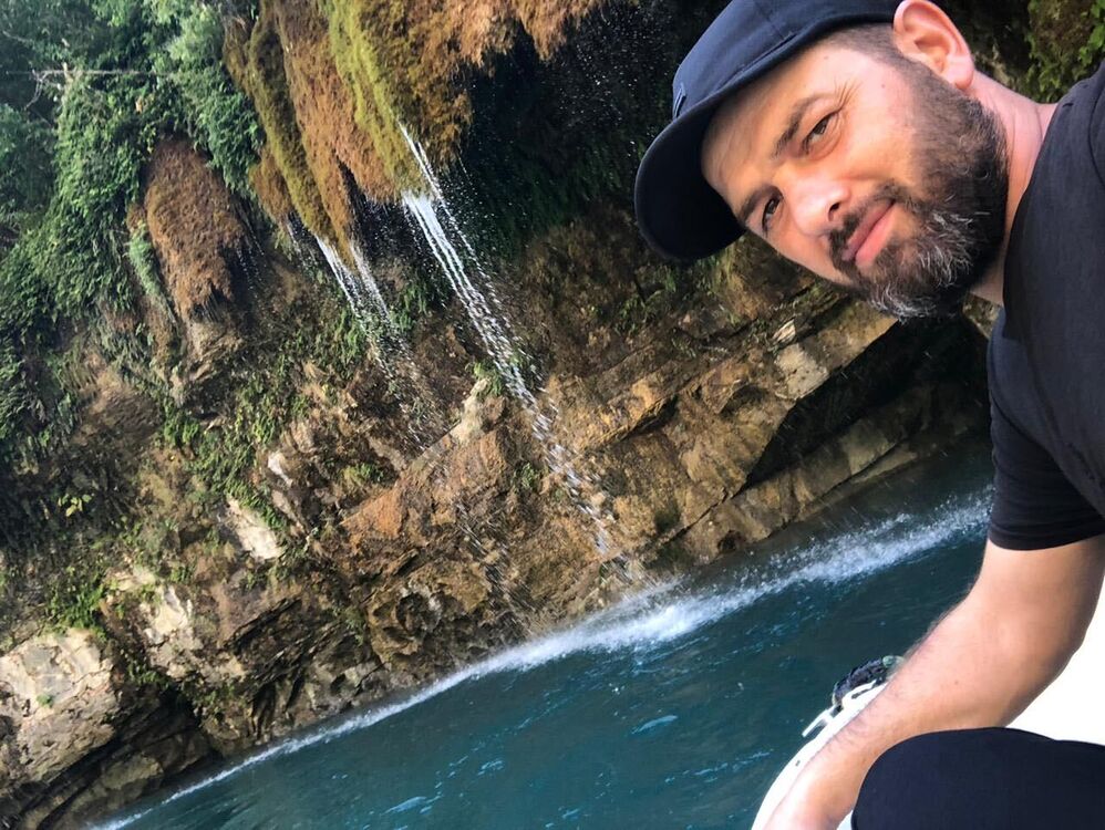  ,   Kamil, 38 ,   ,   