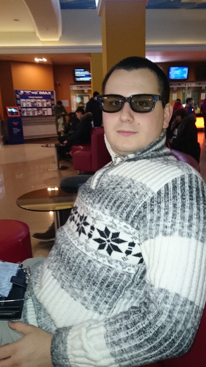  9014894  Vladimir, 32 ,    