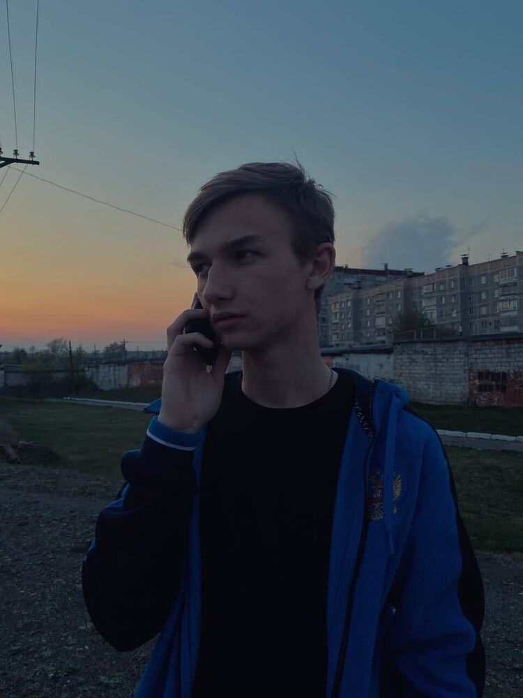  43016484  , 22 ,    