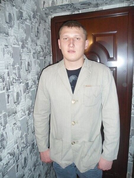  ,   Slava, 37 ,  