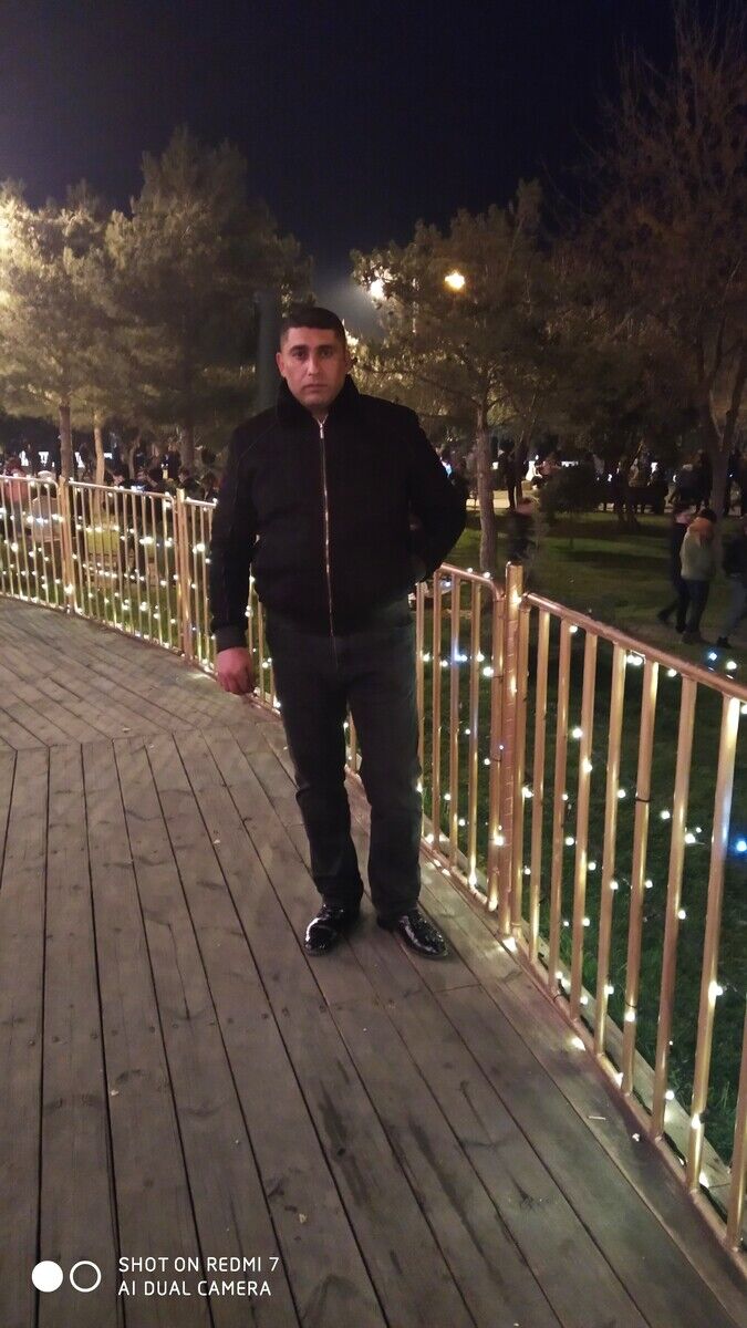  ,   Zaur, 42 ,   ,   , c 