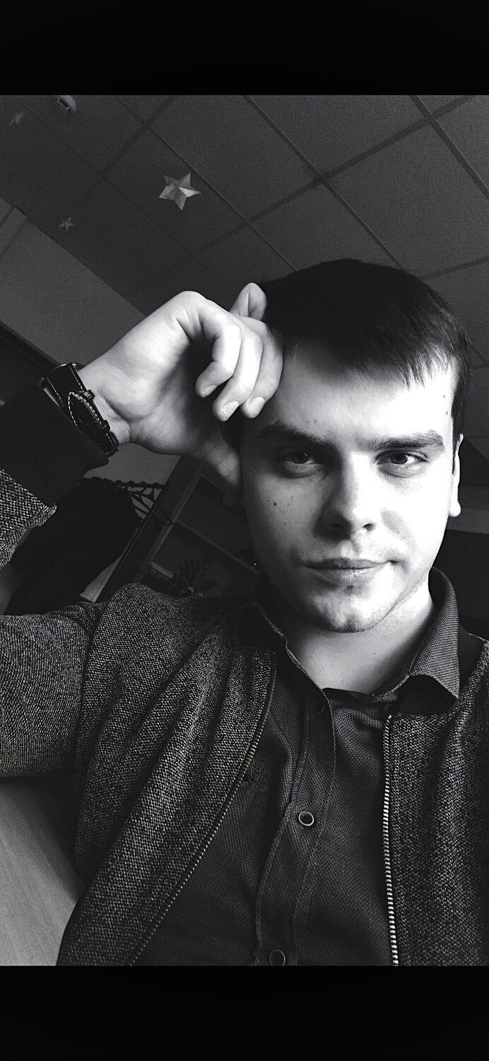  41303114  Roma, 28 ,    