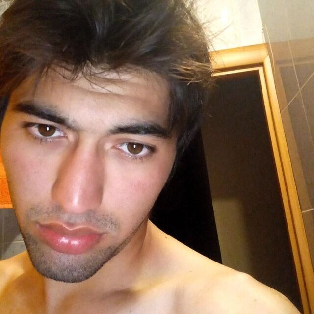  34585564  Atabey, 24 ,    