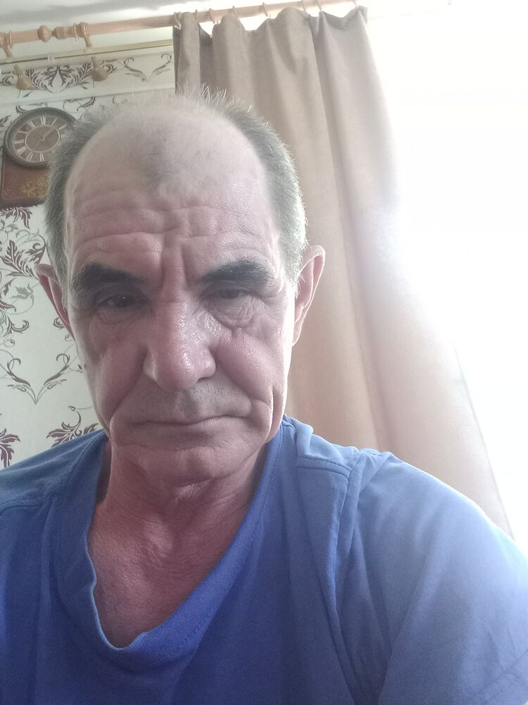  43913404  , 64 ,    