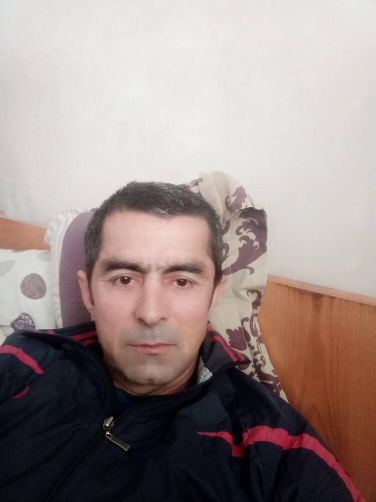  40676124  Ali, 45 ,    