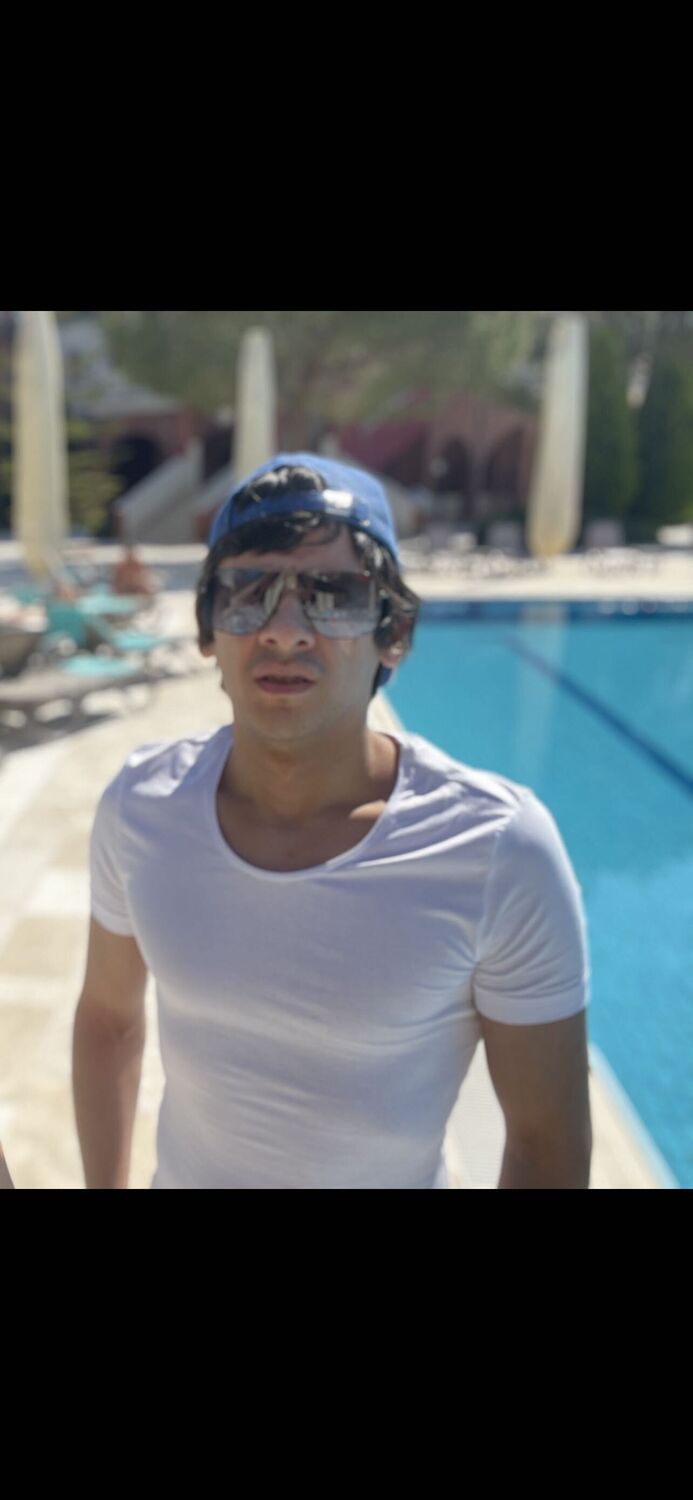  27404704  Ruslan, 34 ,    