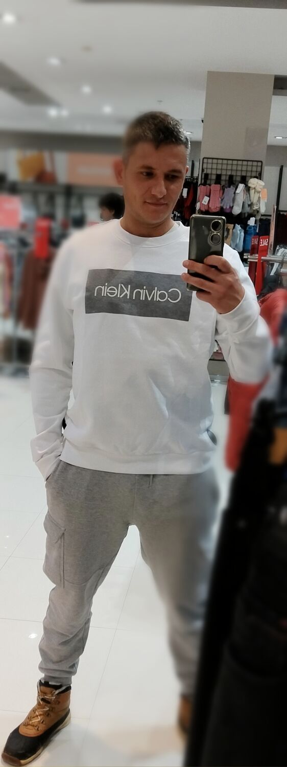  40901684  , 36 ,    -