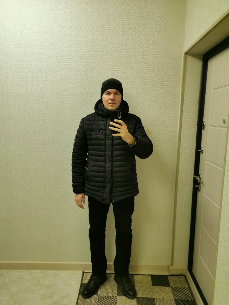  49552874  , 37 ,    