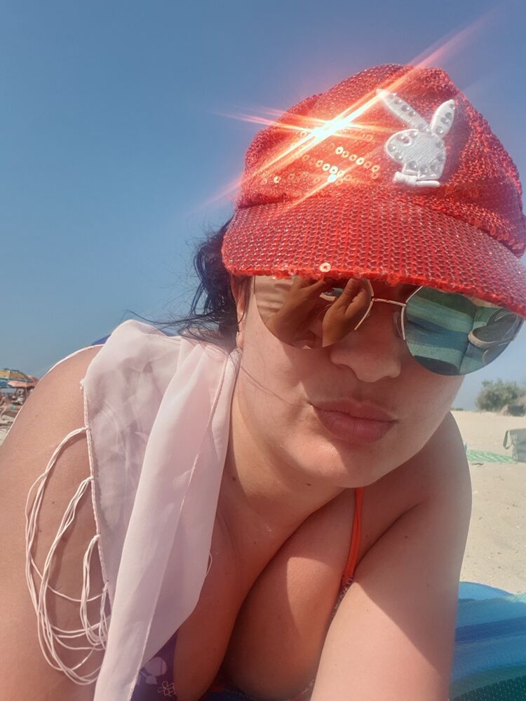  ,   Marisha, 40 ,   ,   , c 