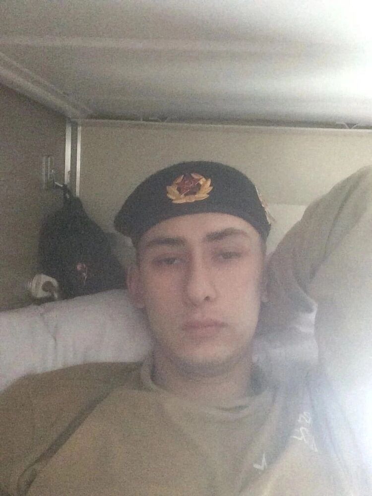  48067854  , 26 ,    