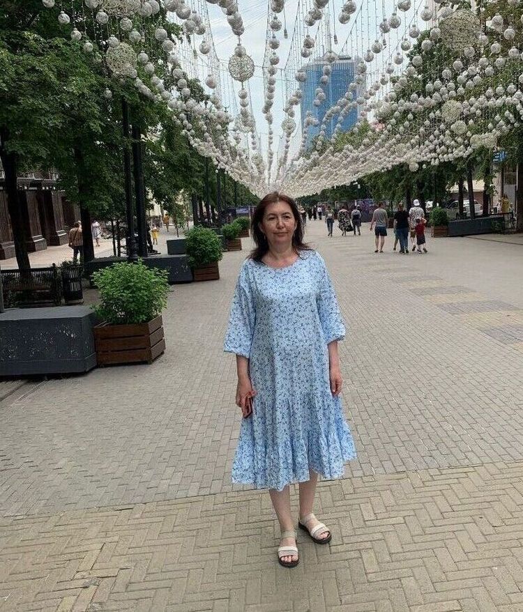  52084174  Nuriza, 48 ,    