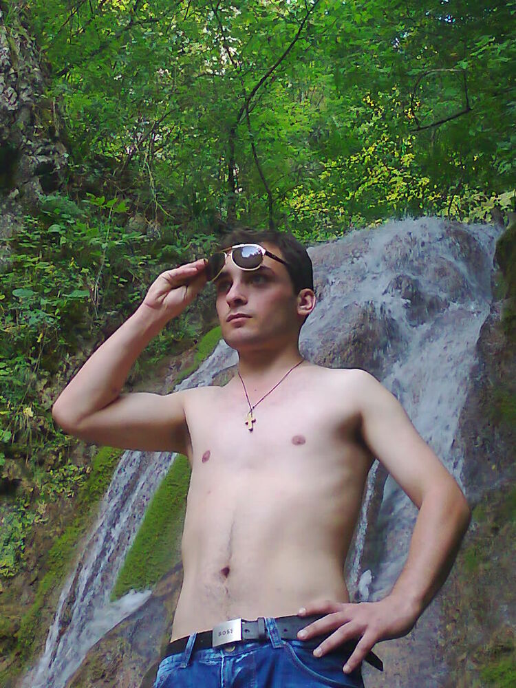  ,   Irakli, 33 ,   