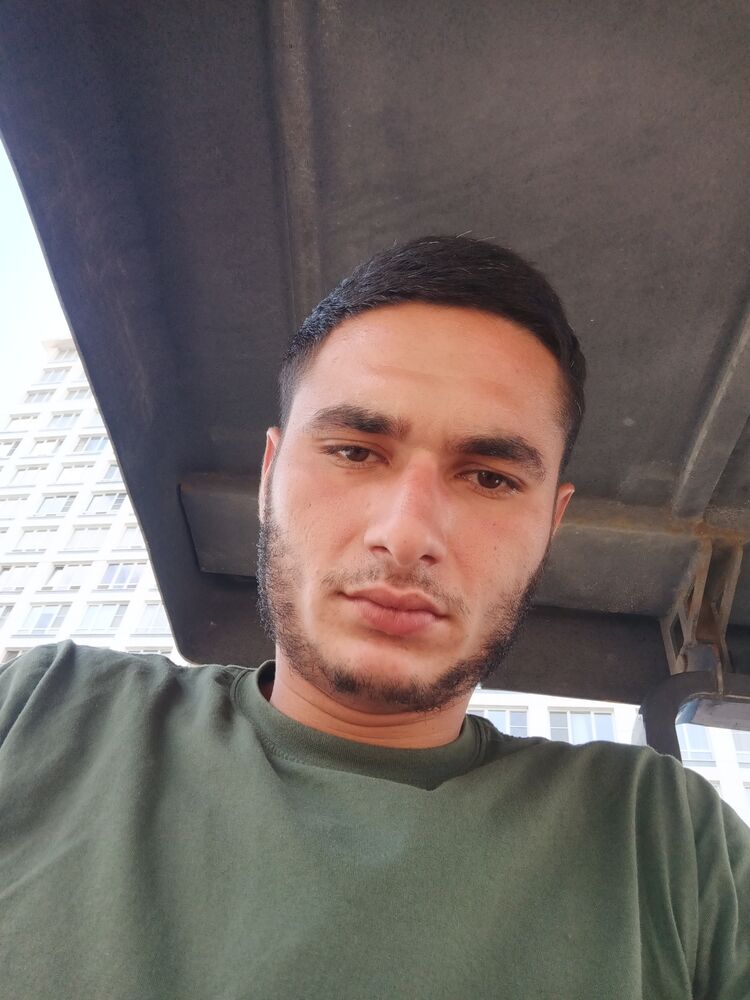  46421954  , 30 ,    