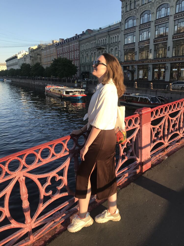  28061974  , 25 ,    -