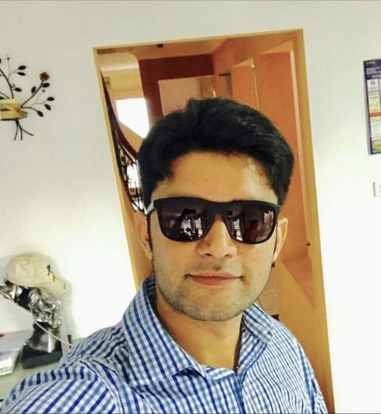  51548054  Abrar, 29 ,    