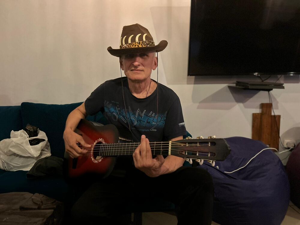  ,    , 62 ,   ,   