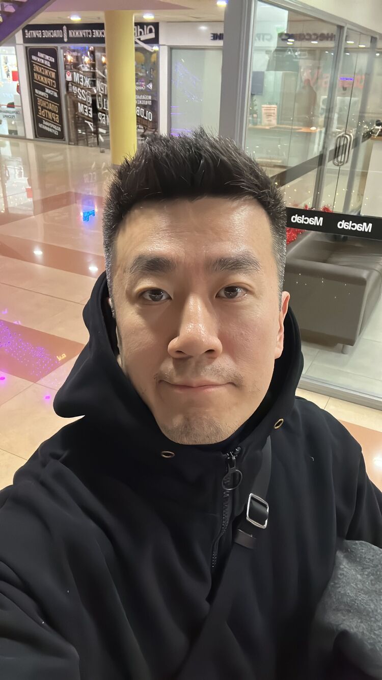 ���� 55979254 ������� Lucas, 41 ���, ���� ���������� � �����-����������