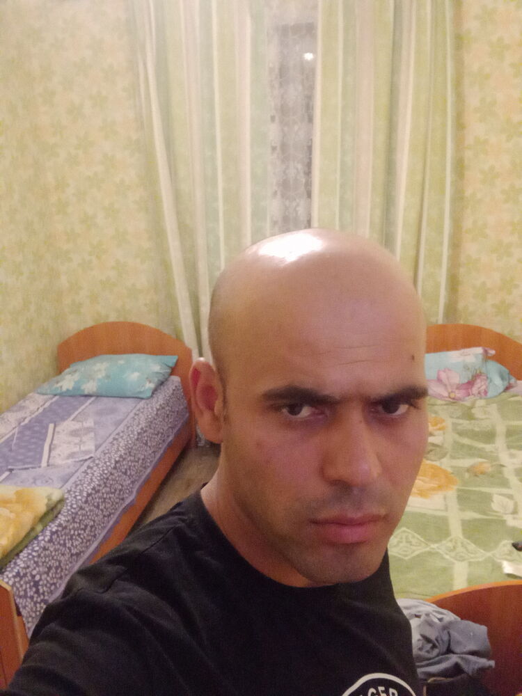  29007724  , 37 ,    