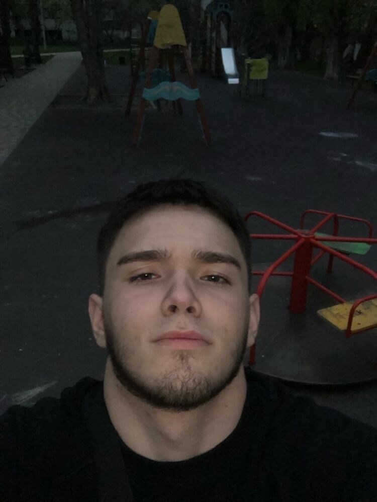  35613734  , 24 ,    