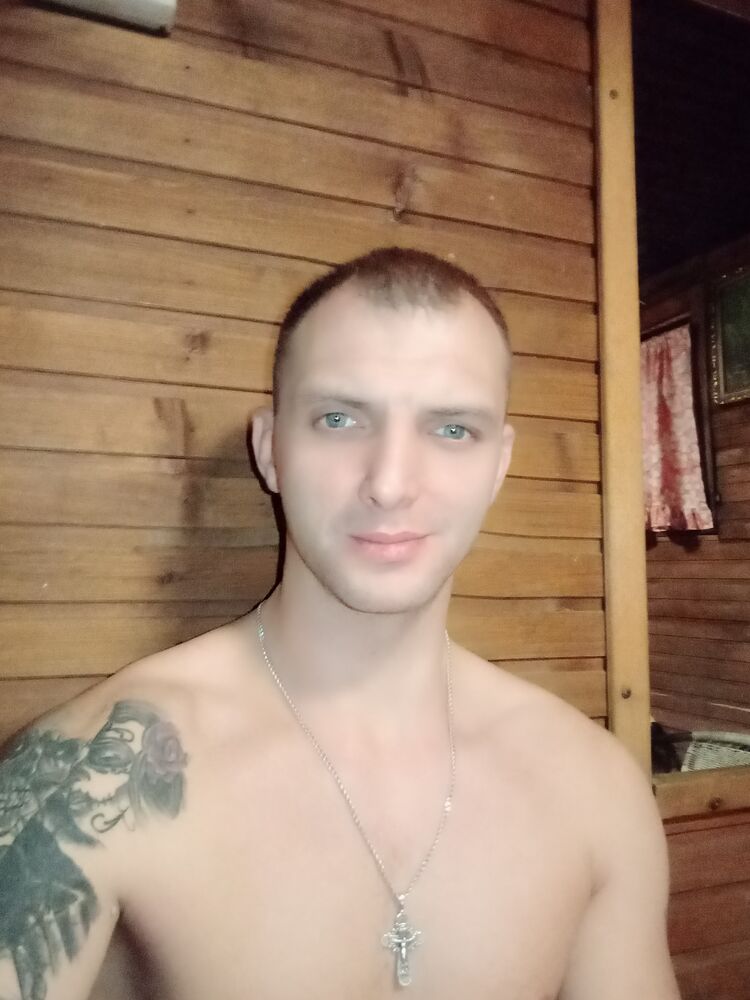 ,   Ruslan, 36 ,   ,   , c , 