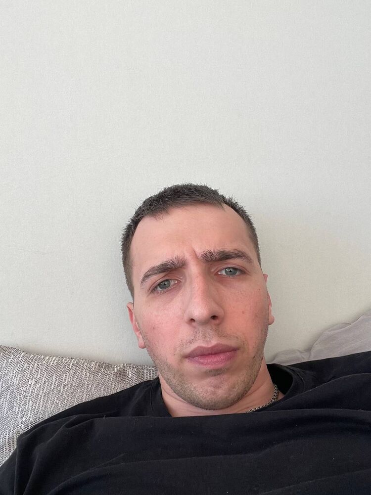  52883844  , 28 ,    