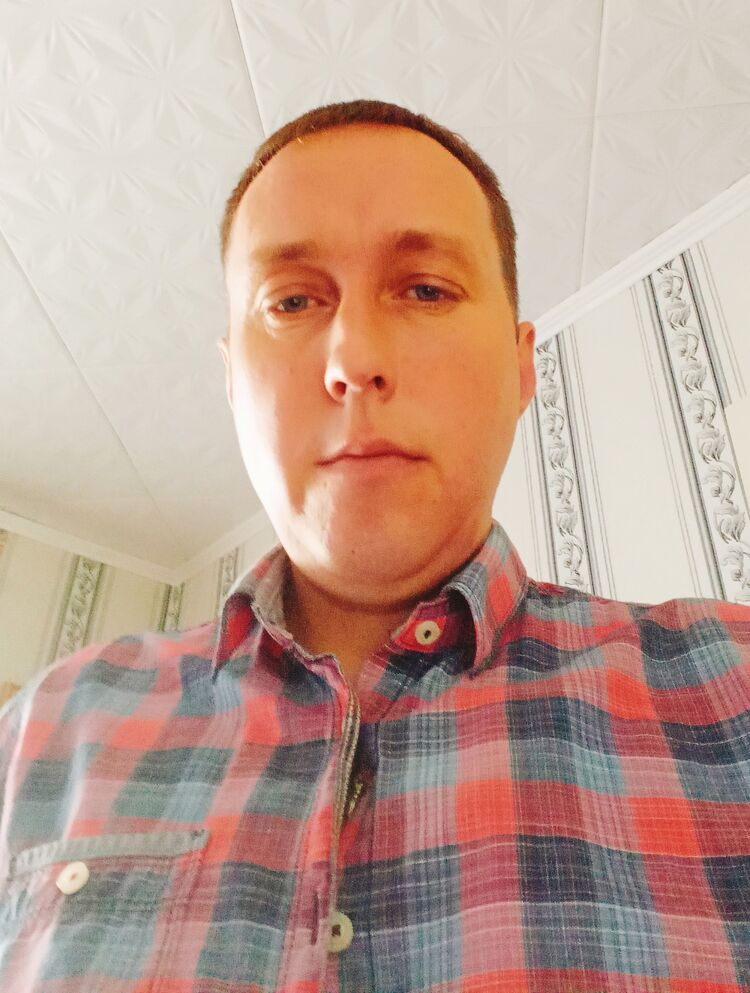  46528784  , 37 ,    