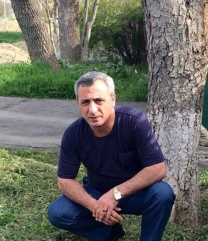  9274984  Muzik, 59 ,    