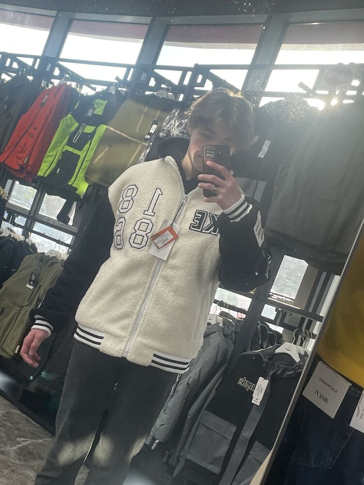  33800804  , 20 ,    