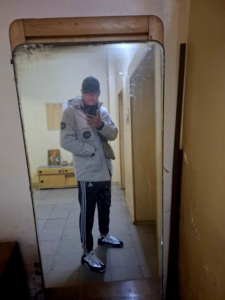  47993454  , 28 ,    