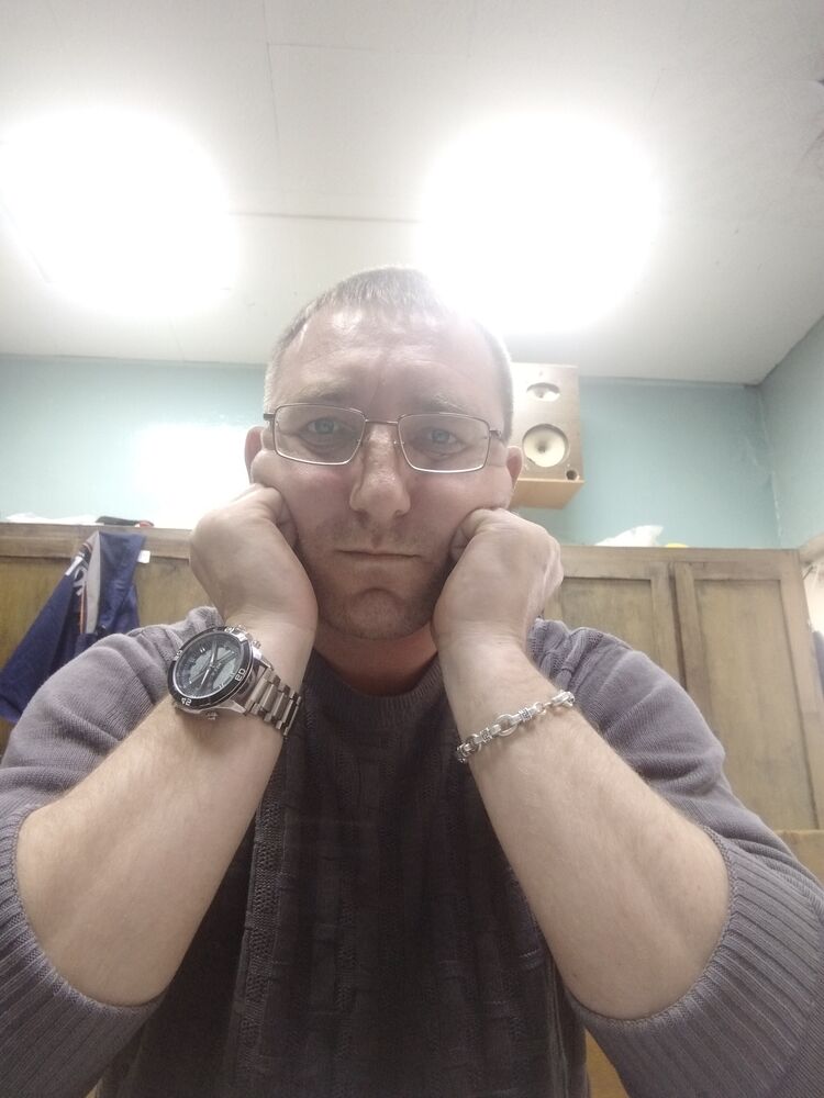  32039564  , 42 ,    
