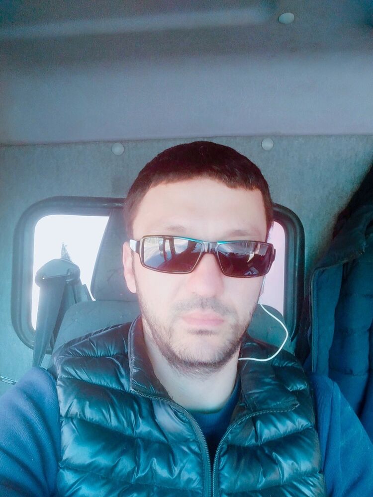  15816664  , 35 ,    