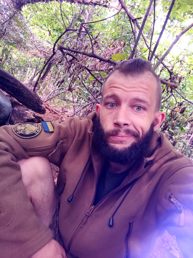  ,   Vlad, 27 ,   ,   , 