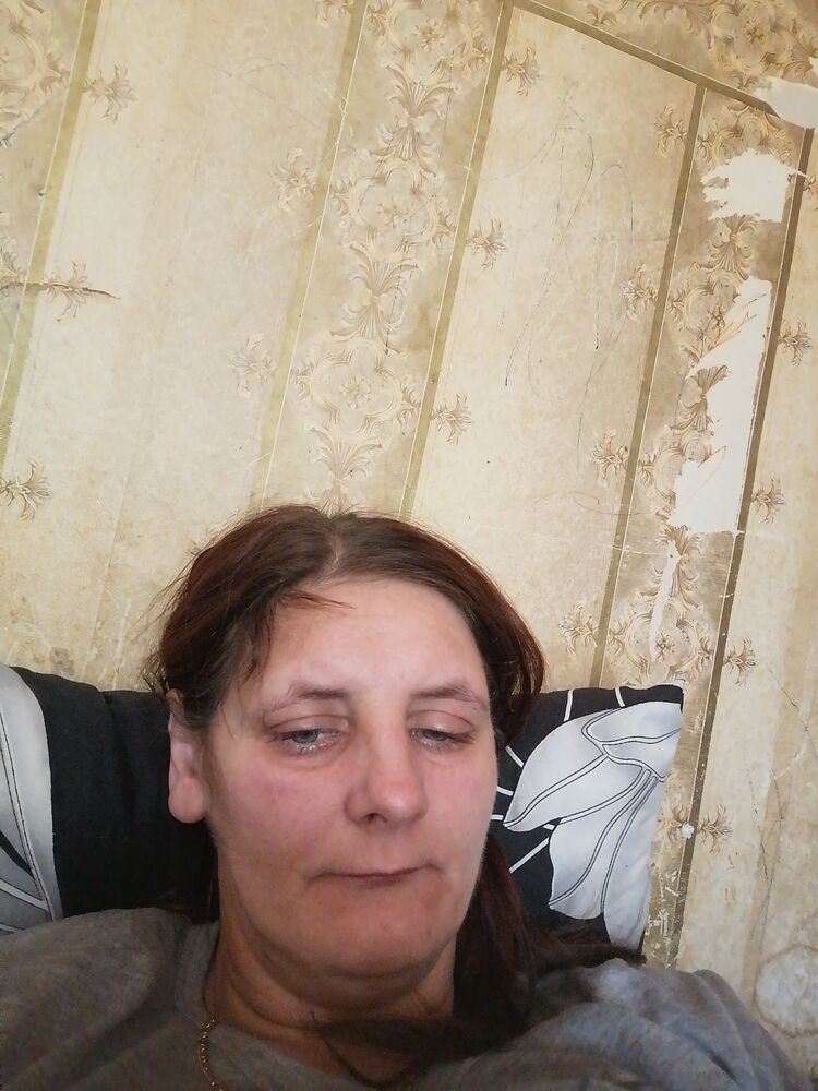  46725814  , 35 ,    