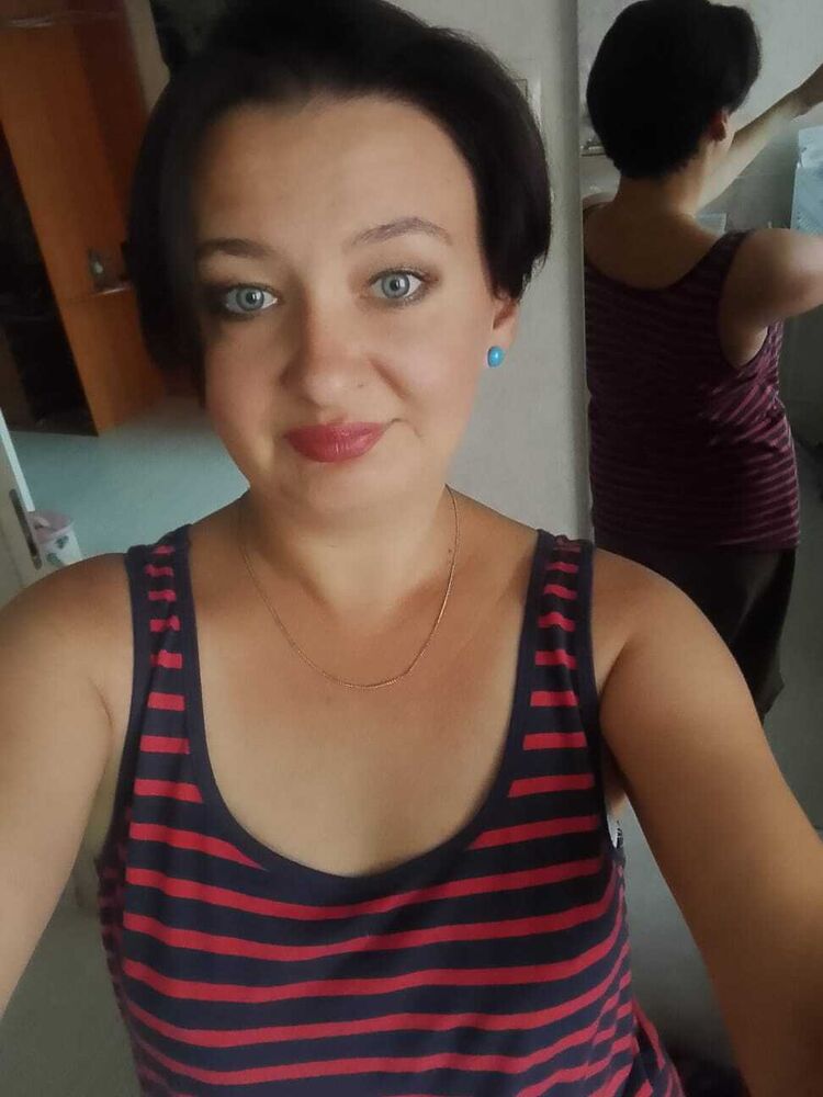  52810124  , 32 ,    