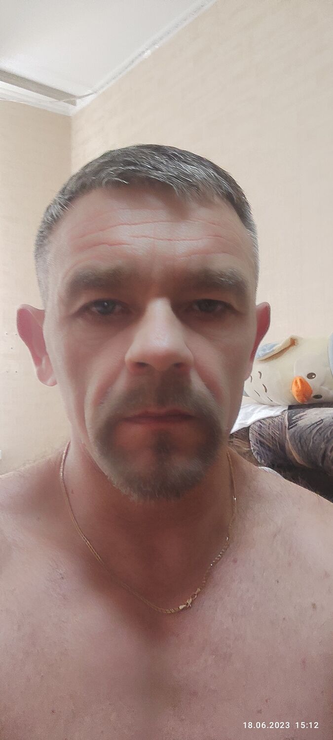 45722734  , 52 ,    