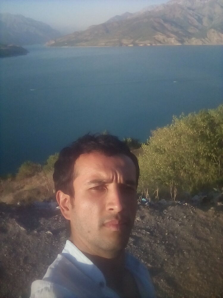  ,   Doniyor, 32 ,   ,   