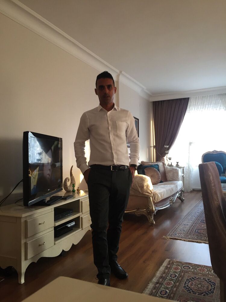  47230874  Emre Ozturk, 45 ,    