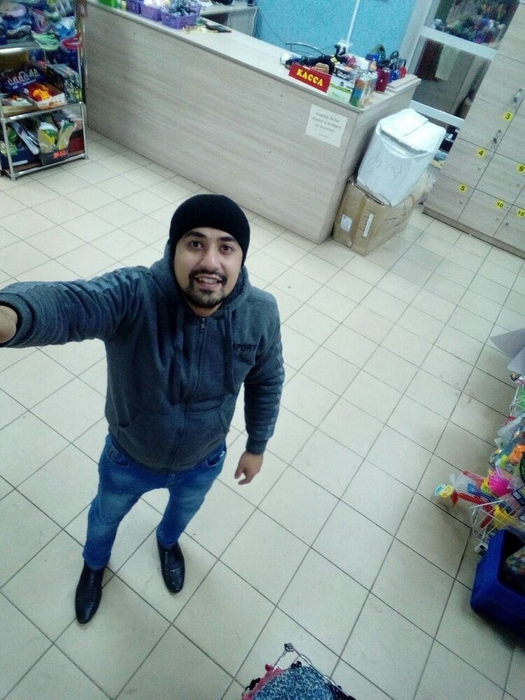  14338124  Seymur, 33 ,    