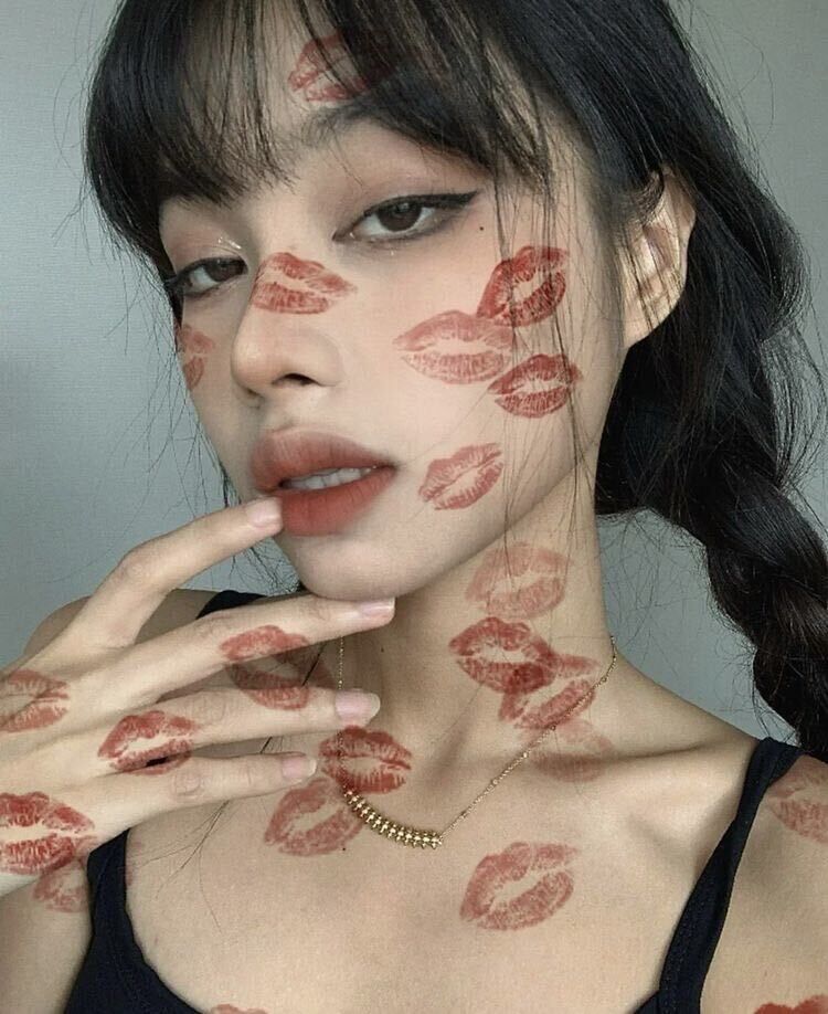  ,   Lily, 21 ,     , c , 