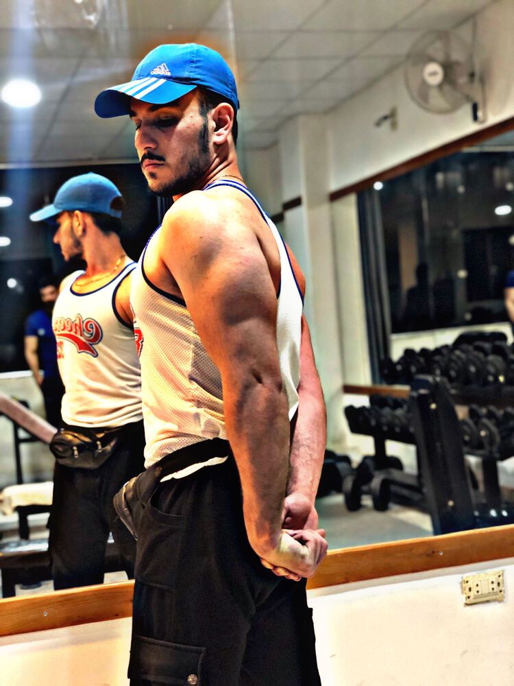  39158674  Hayan, 23 ,    