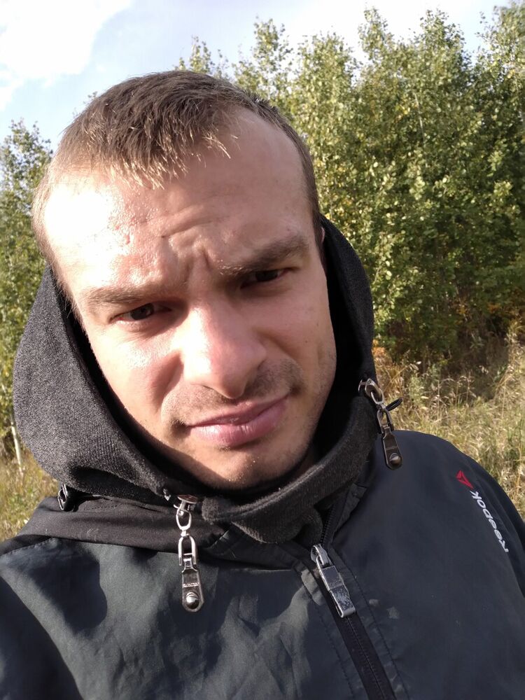  21236764  , 30 ,    