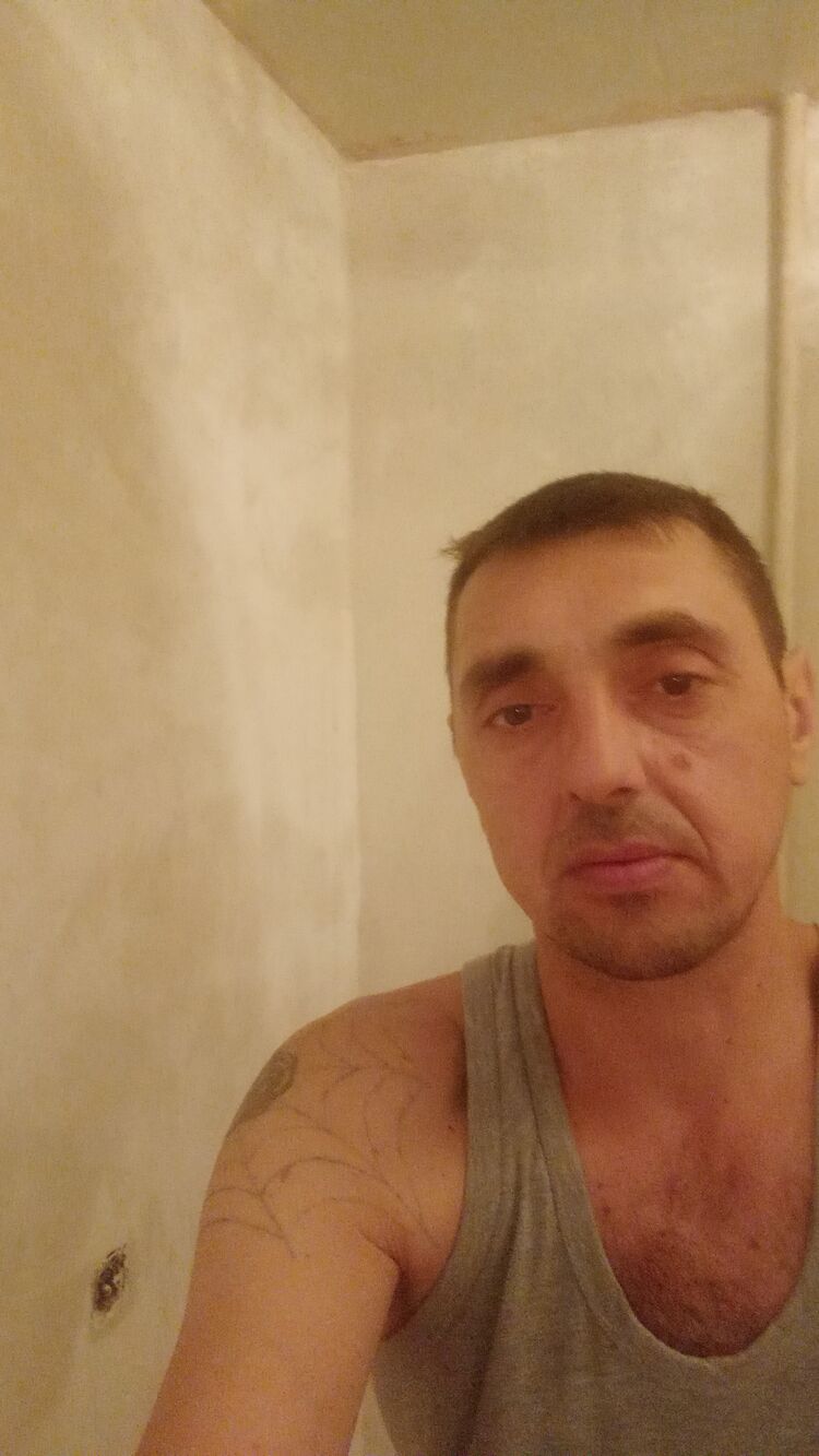  49636454  , 42 ,    