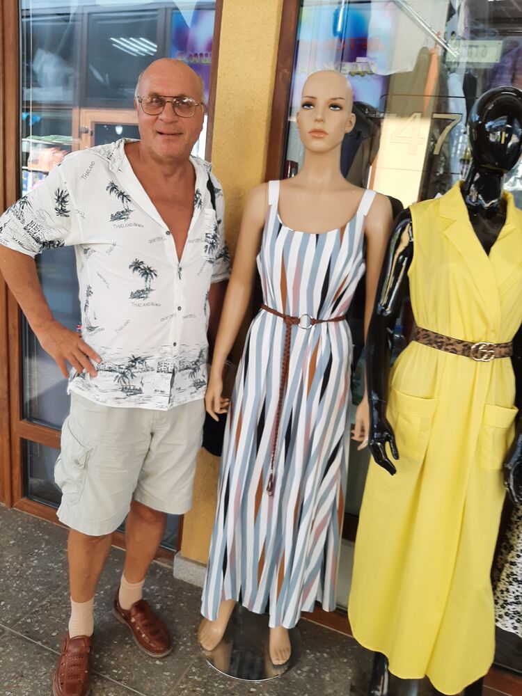  ,   Viktor s, 59 ,   ,   