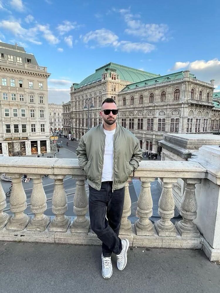 ���� 54685124 ������� ������, 37 ���, ���� ���������� � ������������