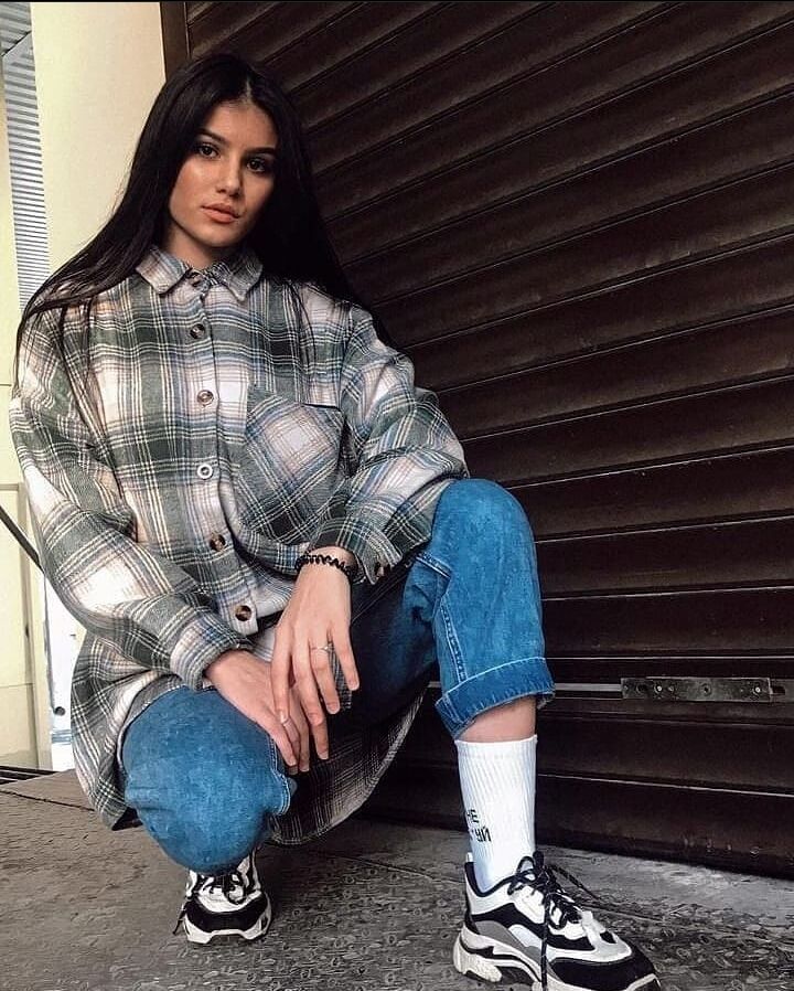  ,   , 24 ,   