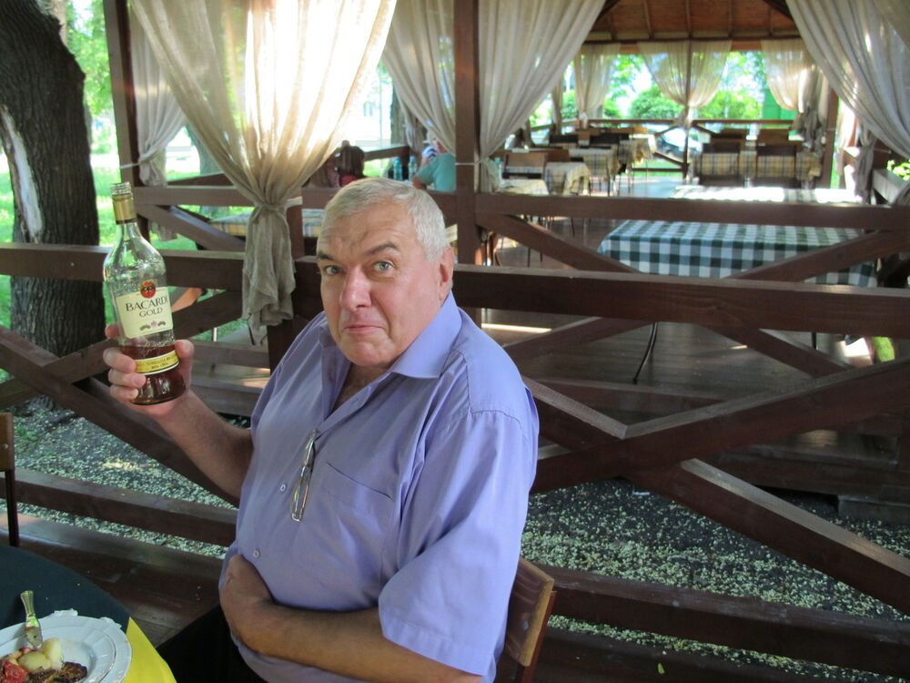  8025784  Stanislav, 53 ,    