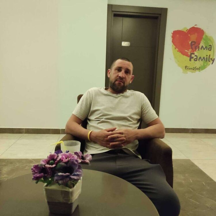  ,   Dima, 35 ,   ,   