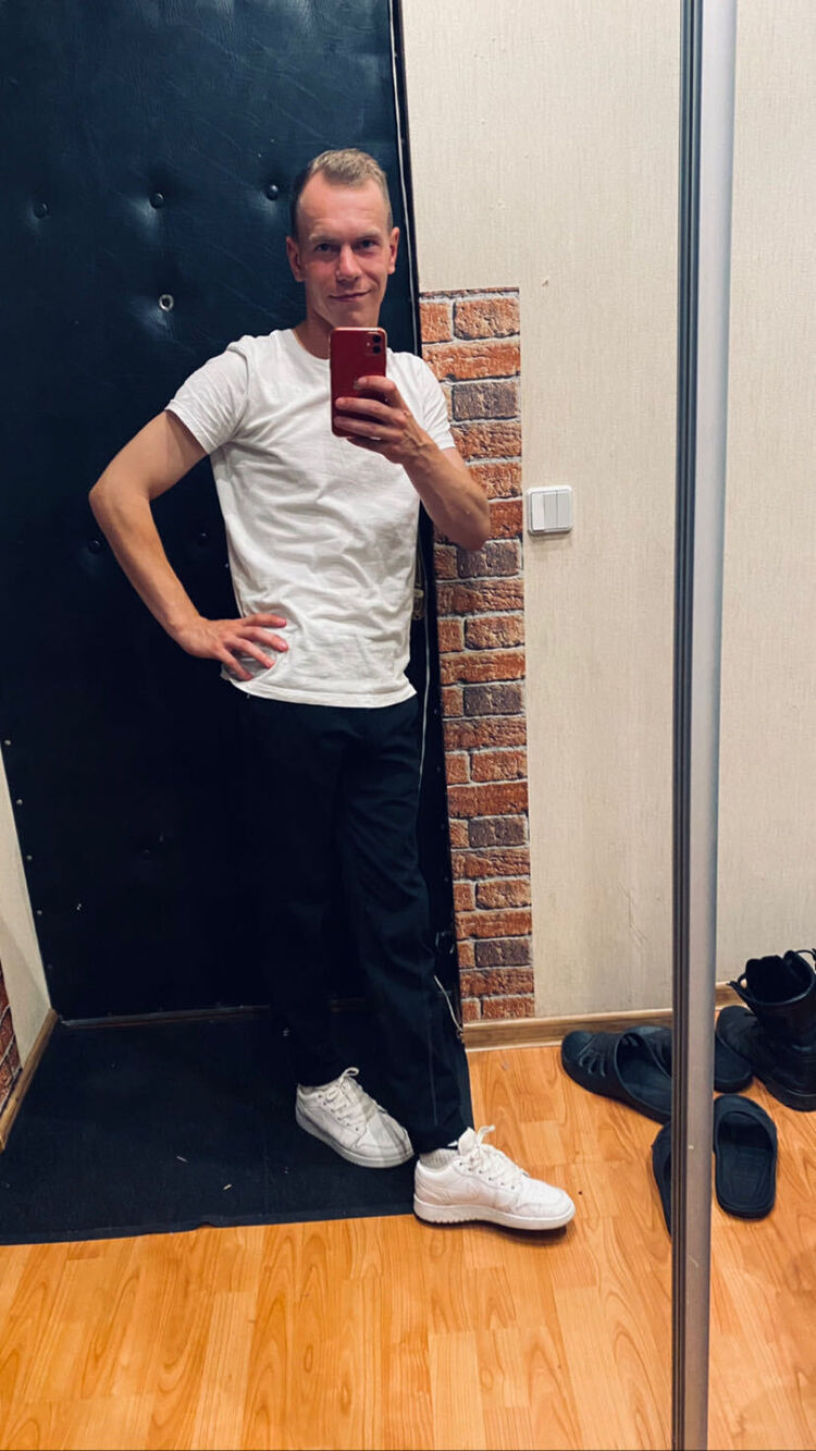  28556544  , 25 ,    -